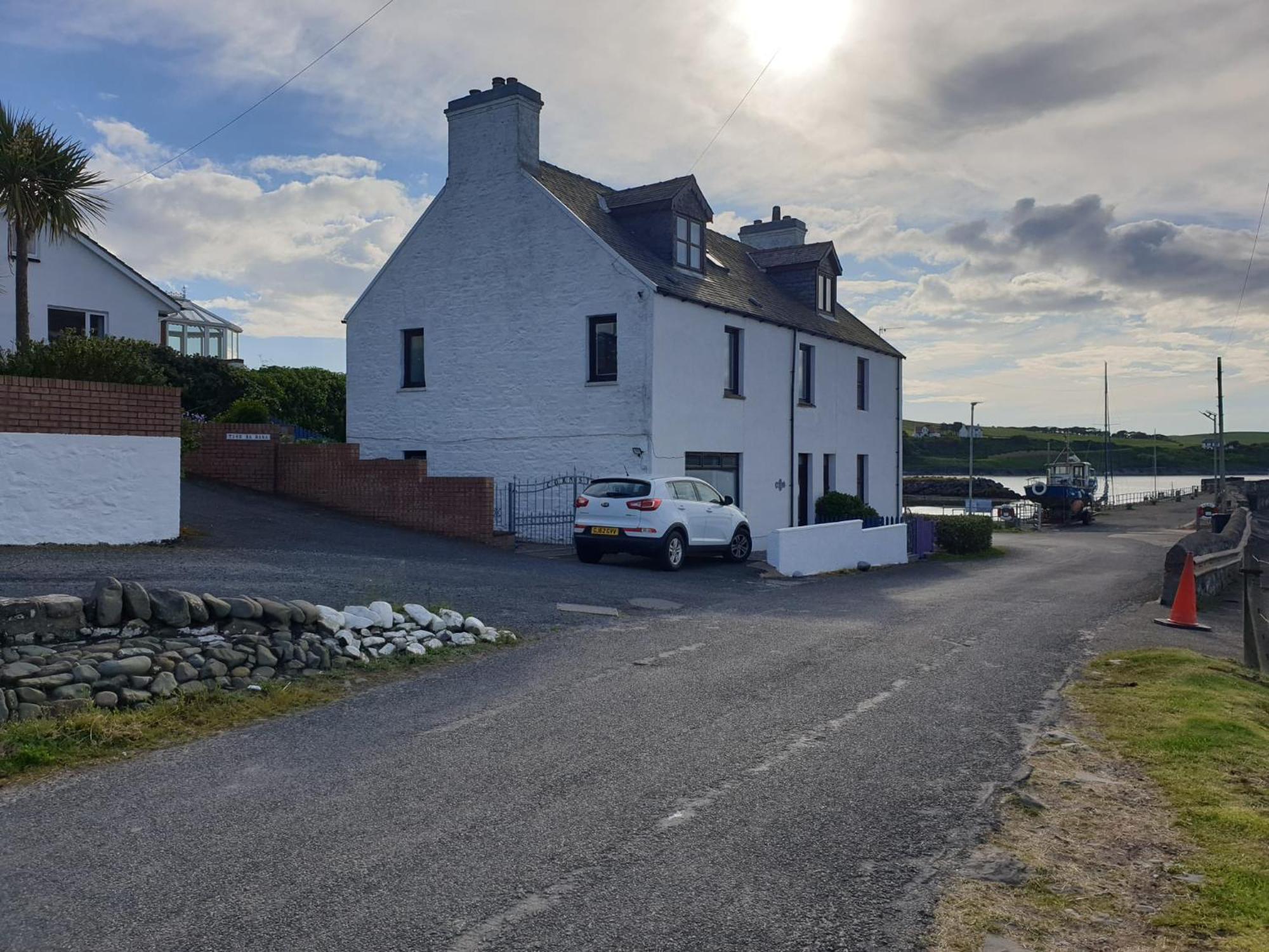 The Old Cornstore A Beautiful Suite Overlooking The Sea Drummore Zewnętrze zdjęcie